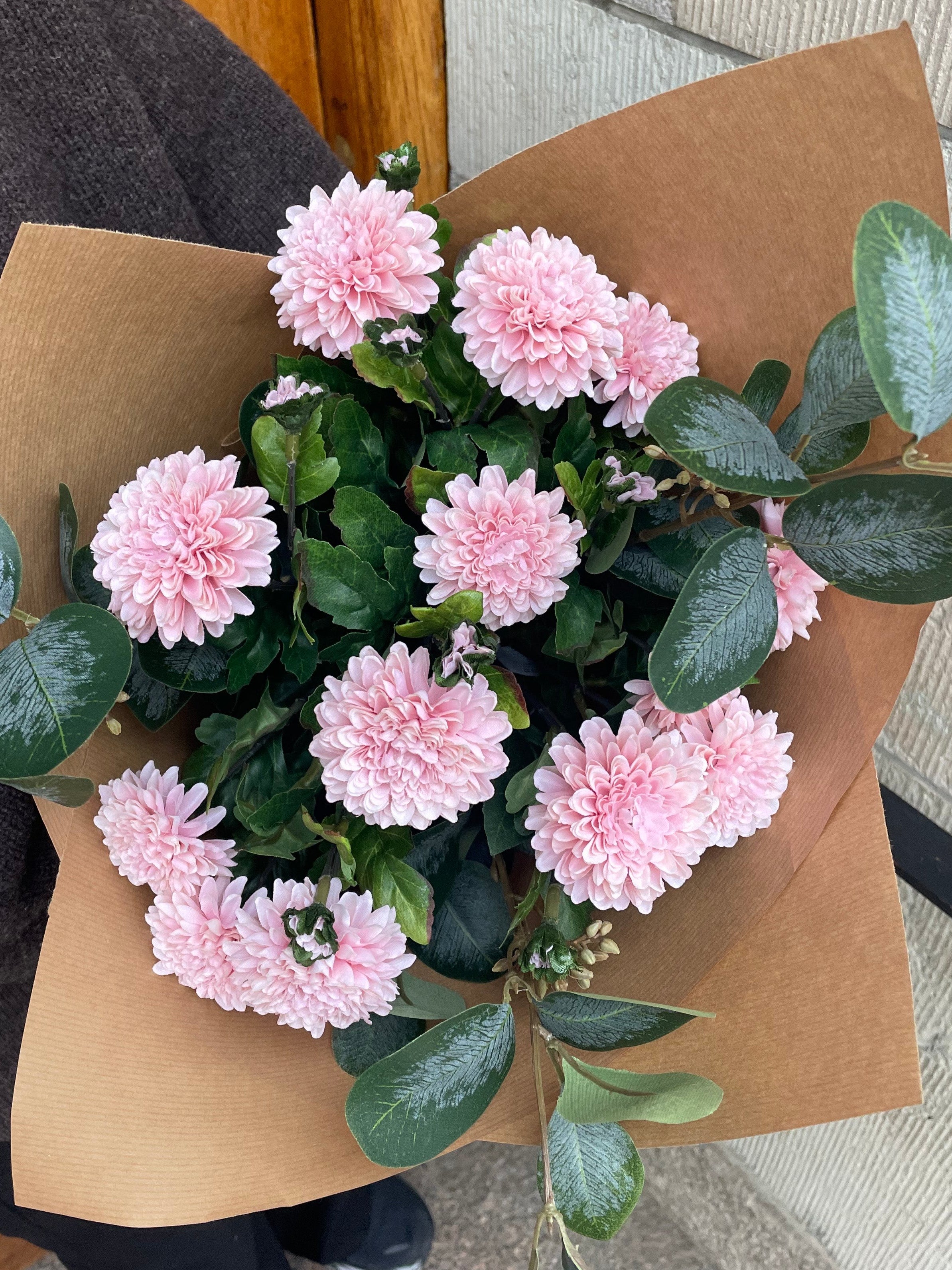 Chrysanthemumbukett - Ljusrosa