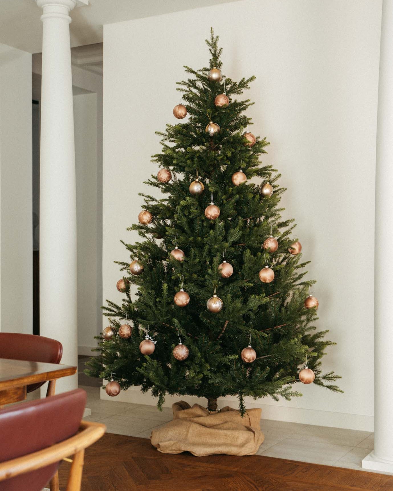 Julgran Nestow. Konstgran 155 - 260 cm